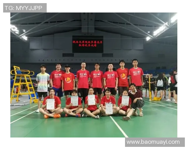 重庆羽毛球队荣登羽毛球节奏排行榜第二名展现出色竞技实力